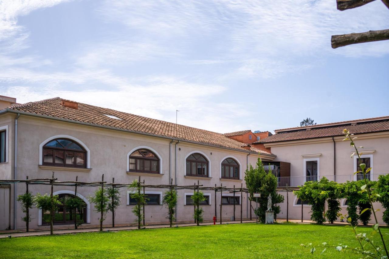 Palazzo San Giovanni Кава-де'-Тіррені Екстер'єр фото